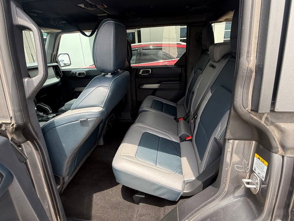 Certified 2022 Ford Bronco Outer Banks w/ Sasquatch Package AWD/4WD image 22