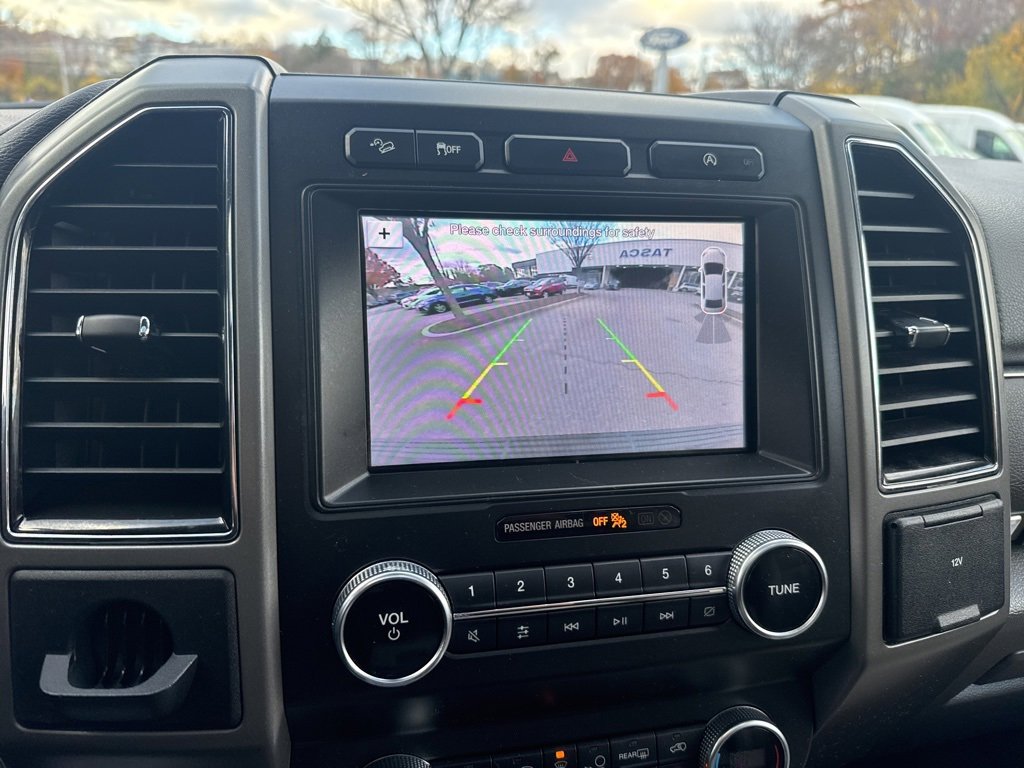 Certified 2019 Ford Expedition XLT w/ Equipment Group 202A image 17