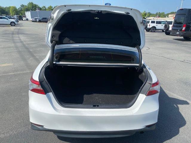 Used 2019 Toyota Camry LE FWD image 9
