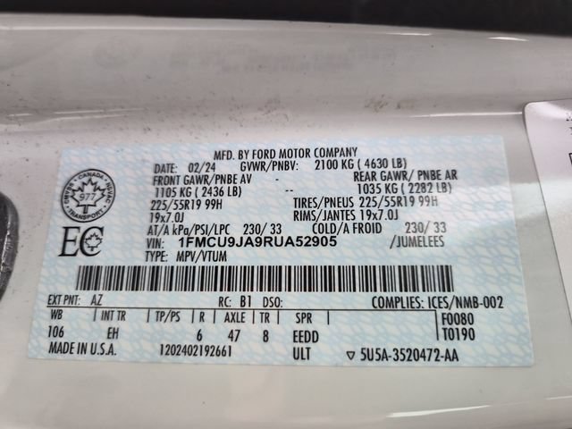 Certified 2024 Ford Escape Platinum AWD/4WD image 25