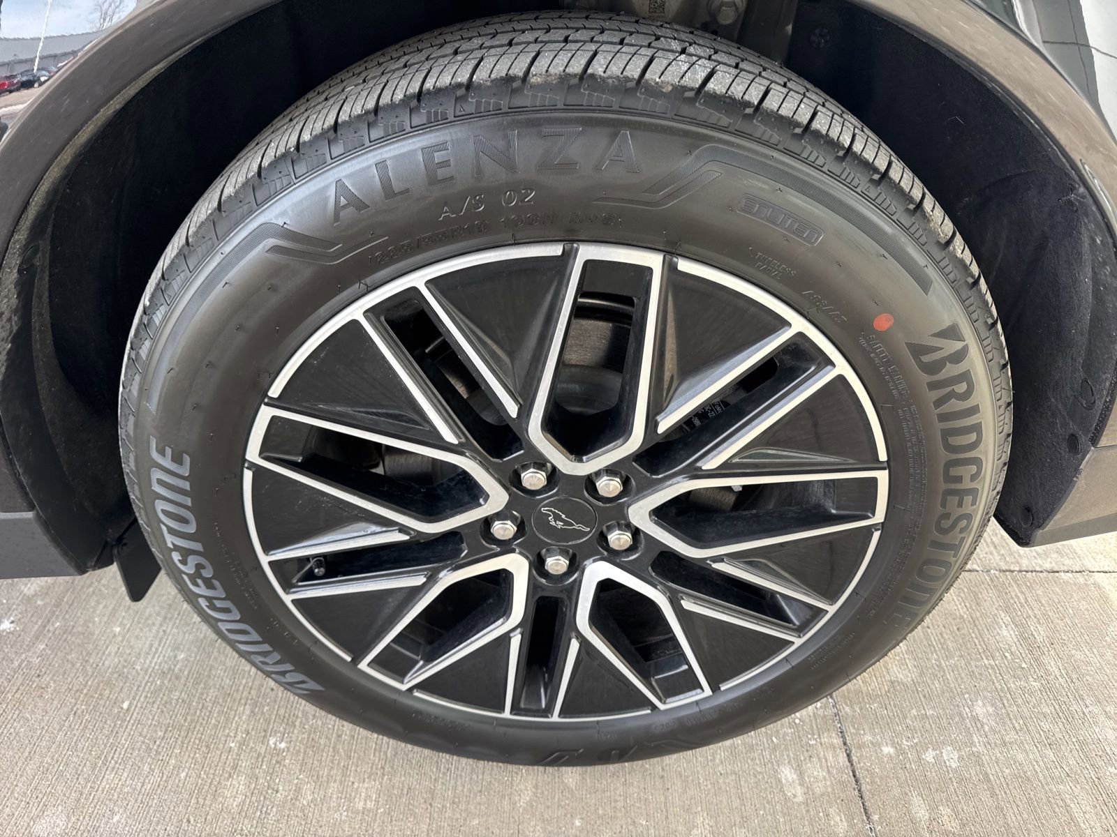 Certified 2025 Ford Mustang Mach-E Premium image 17