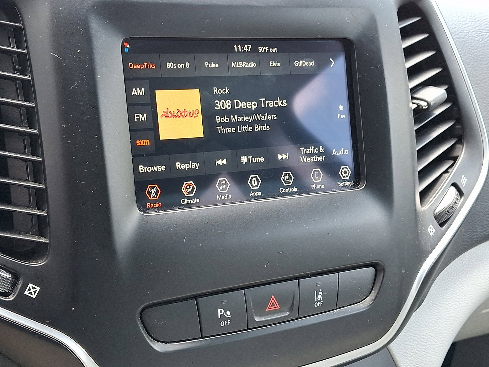 Used 2021 Jeep Cherokee Latitude Lux image 17