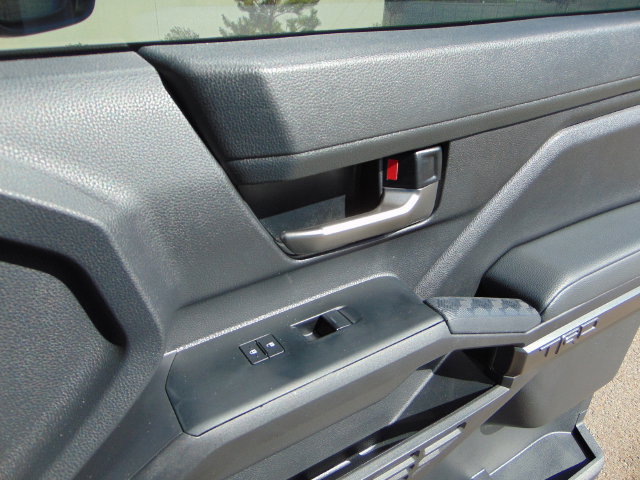 Used 2025 Toyota Tacoma TRD Sport AWD/4WD image 26
