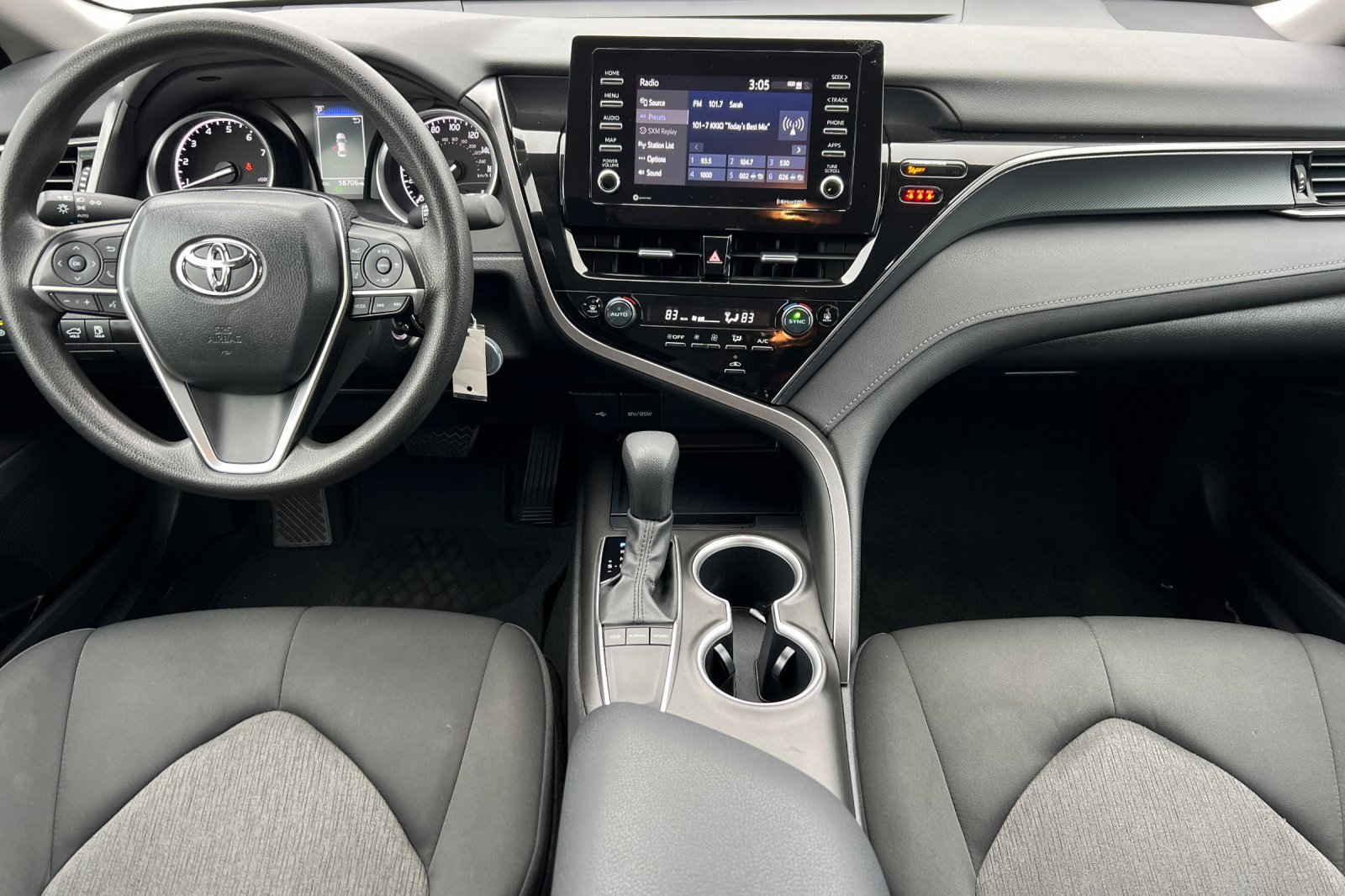 Used 2024 Toyota Camry LE image 14