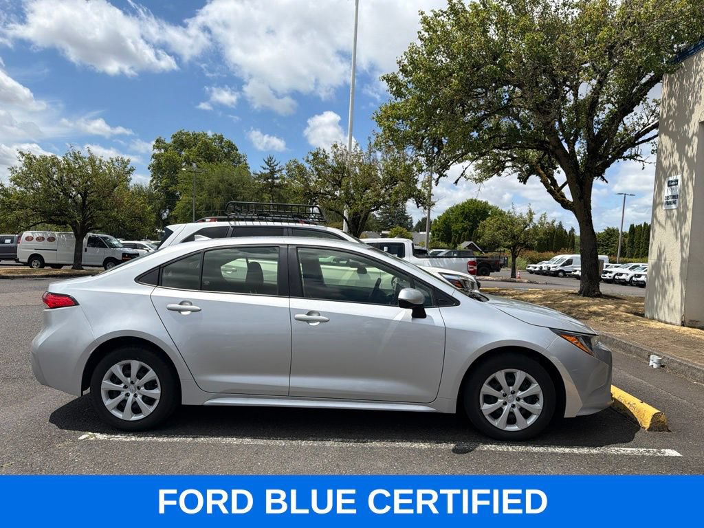 Used 2024 Toyota Corolla LE FWD image 4