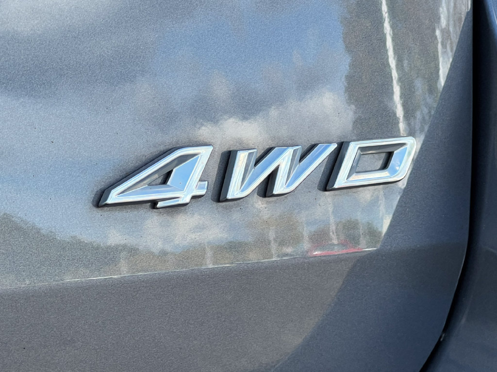 Certified 2023 Ford Explorer XLT w/ Equipment Group 202A AWD/4WD image 8