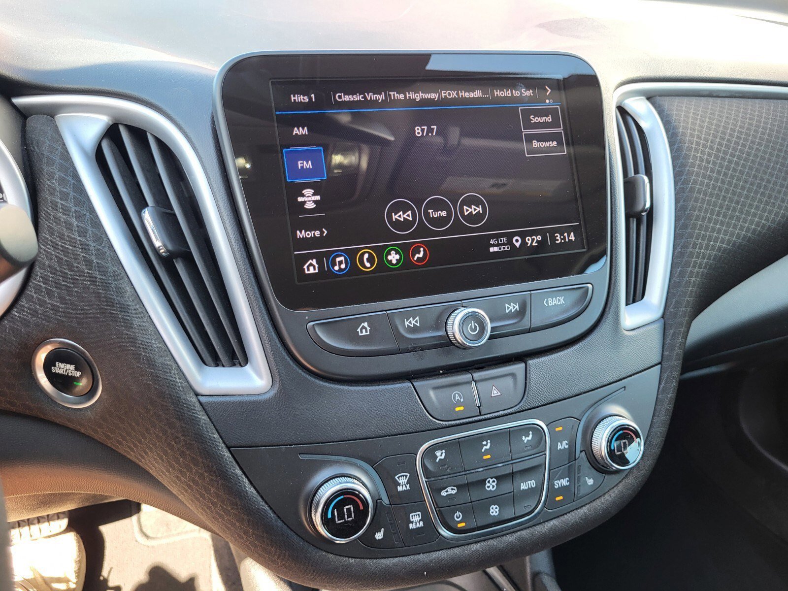 Used 2024 Chevrolet Malibu LT image 20