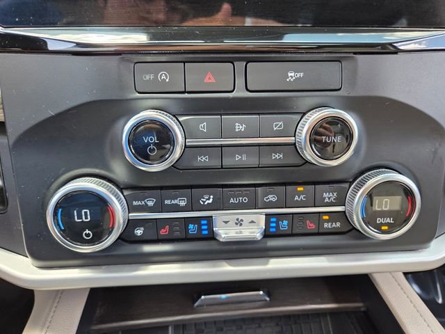 Certified 2024 Ford Expedition Limited RWD image 30