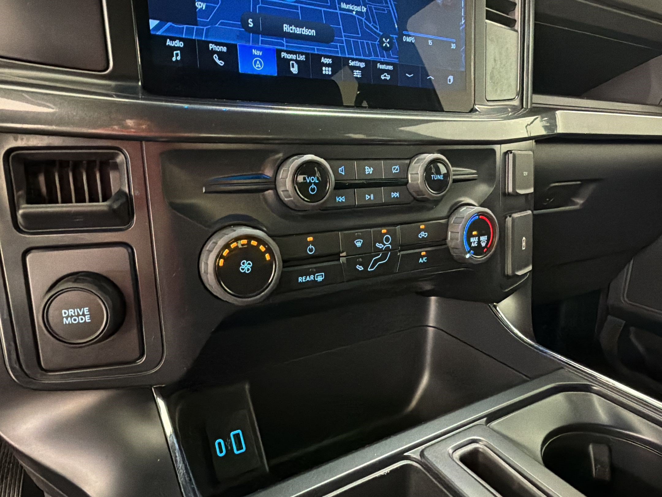 Certified 2024 Ford F150 STX RWD image 19
