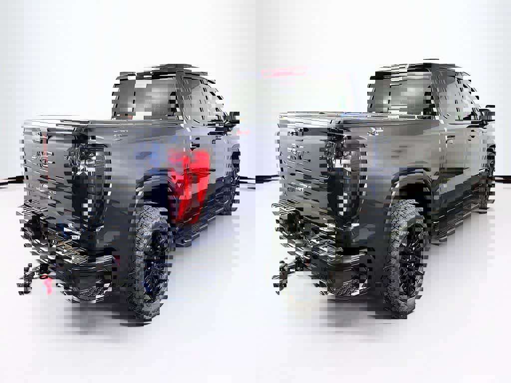 Used 2022 GMC Sierra 1500 Elevation w/ Elevation Premium Package image 5