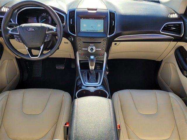 Certified 2018 Ford Edge Titanium w/ Technology Package image 12