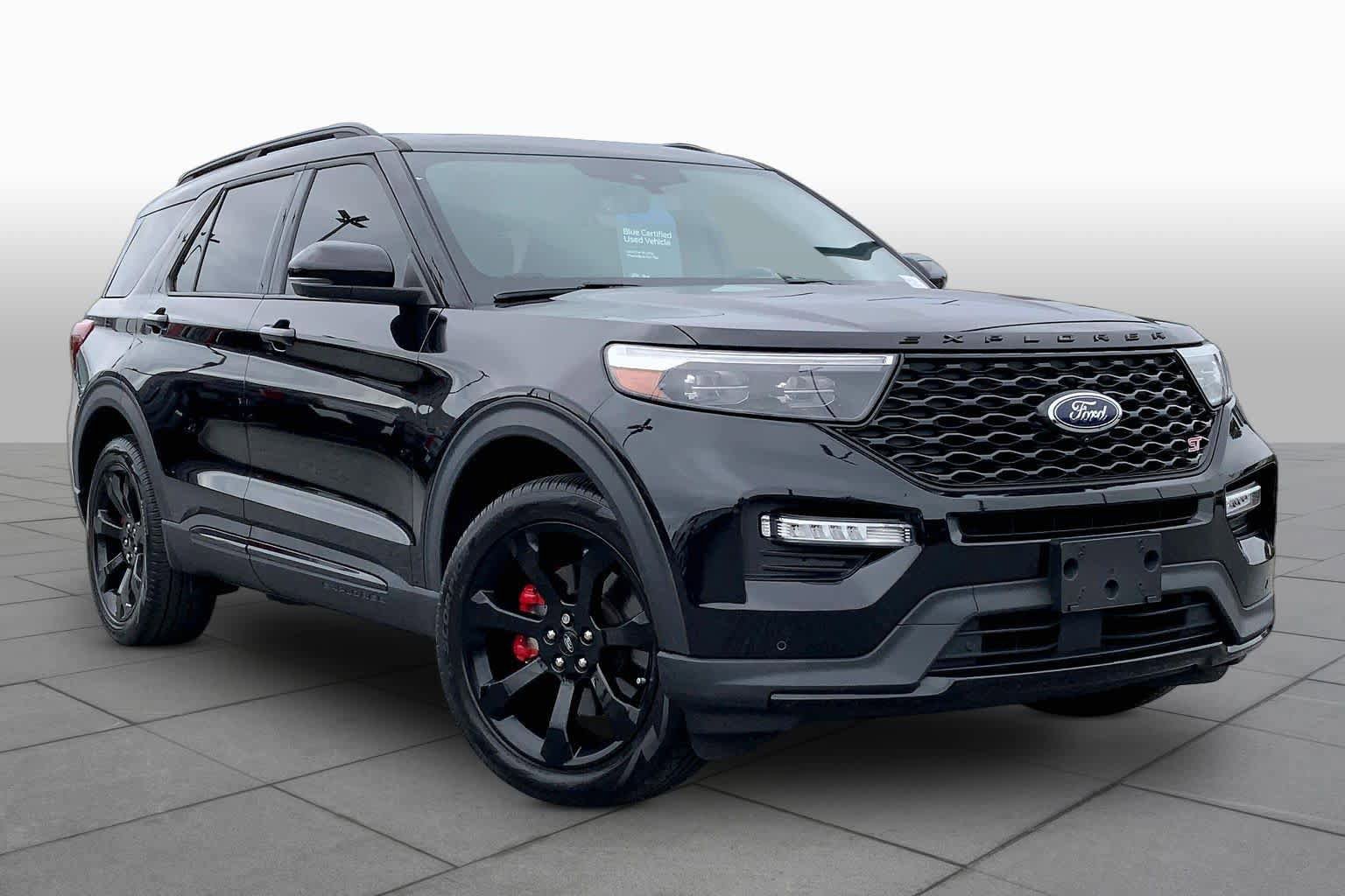 Certified 2023 Ford Explorer ST w/ Equipment Group 401A AWD/4WD image 3