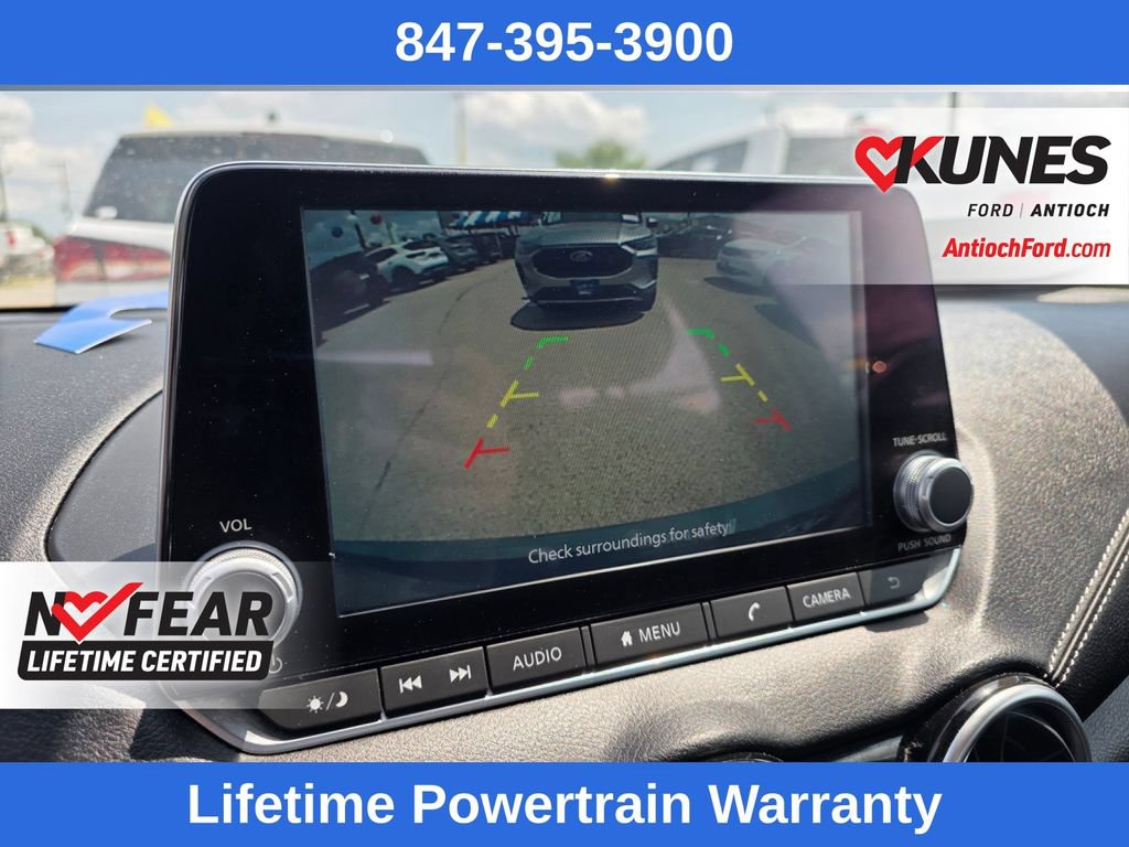 Used 2024 Nissan Sentra SV FWD image 33