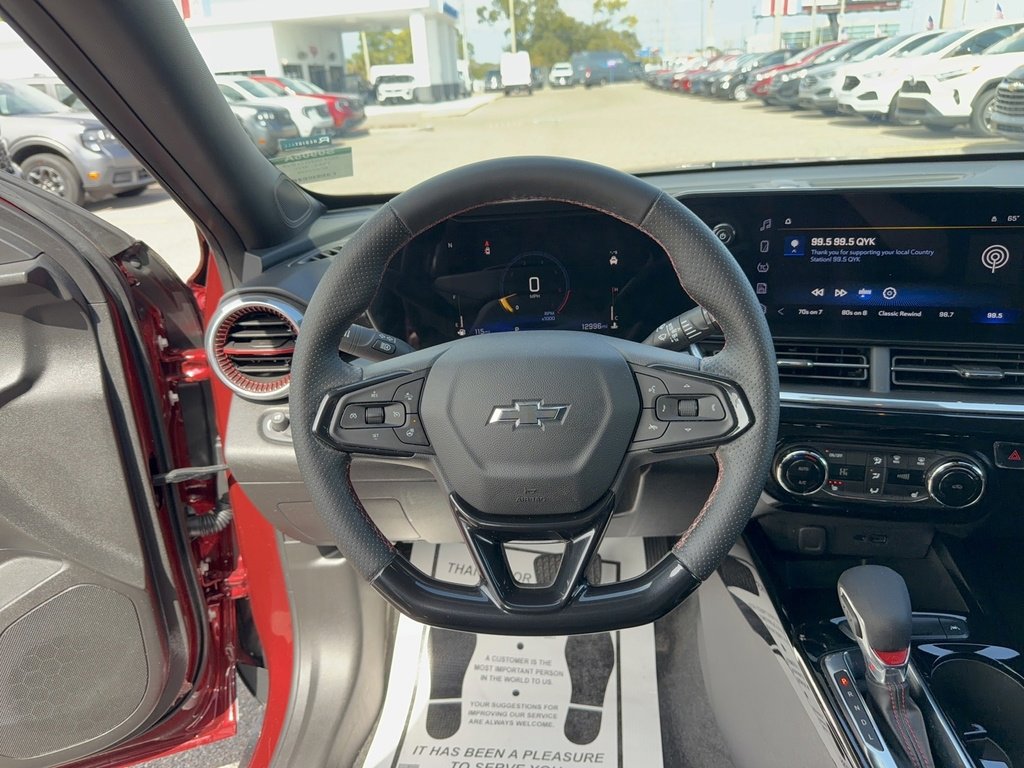 Used 2024 Chevrolet Trax RS w/ Driver Confidence Package image 30