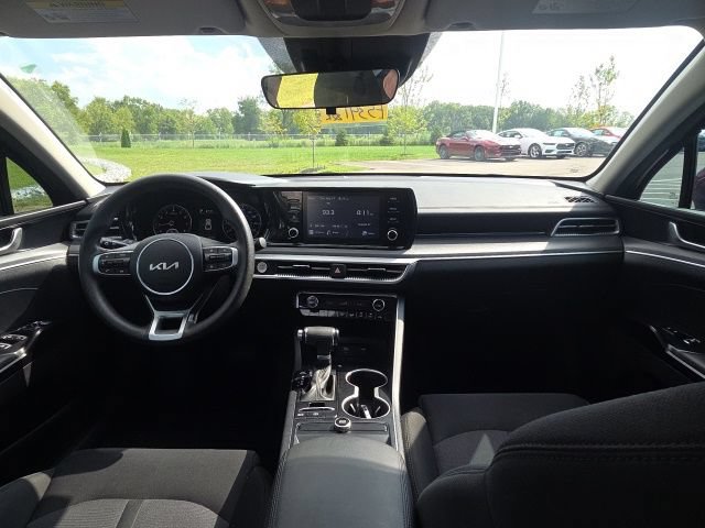 Used 2023 Kia K5 LXS FWD image 16