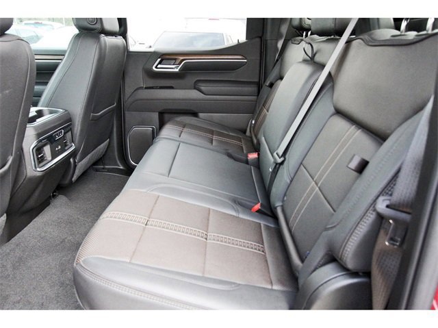 Used 2025 Chevrolet Silverado 1500 High Country w/ High Country Premium Package image 12