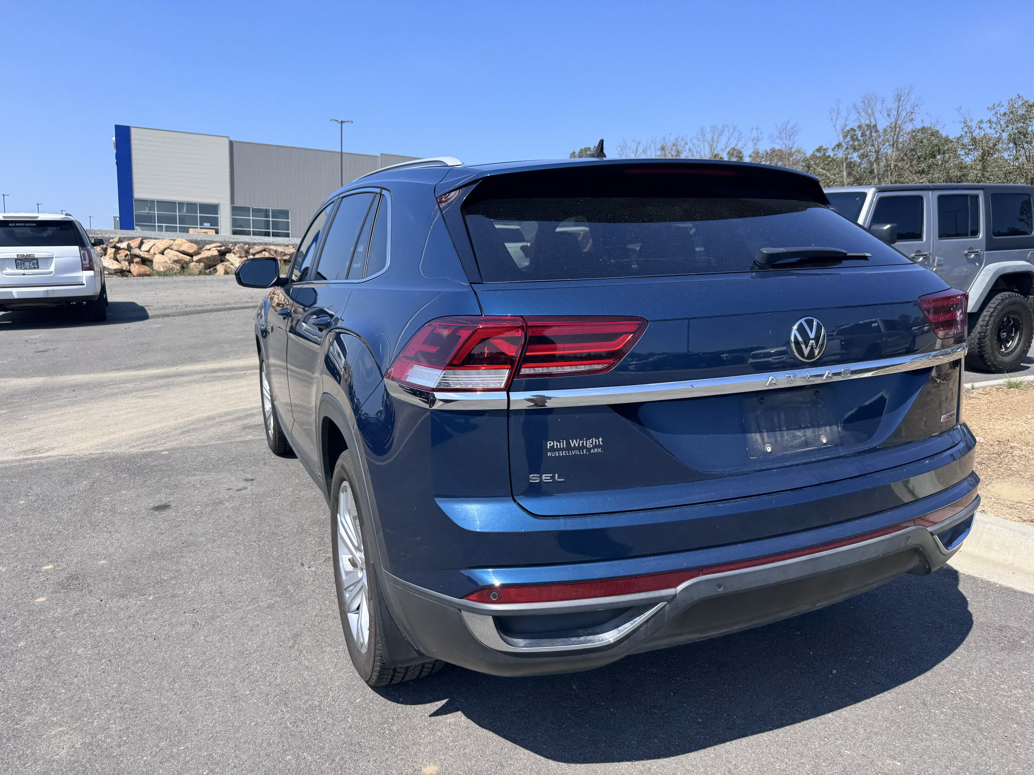 Used 2020 Volkswagen Atlas Cross Sport SEL AWD/4WD image 7