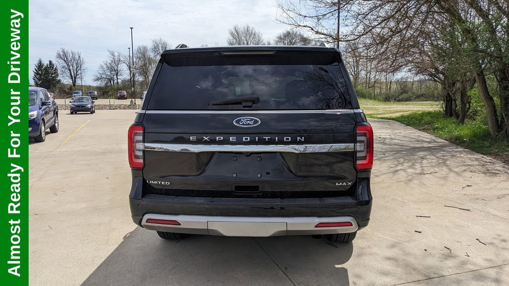 Certified 2024 Ford Expedition Max Limited AWD/4WD image 4