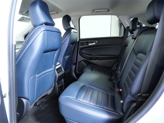 Certified 2022 Ford Edge SEL w/ Sport Appearance Package image 13