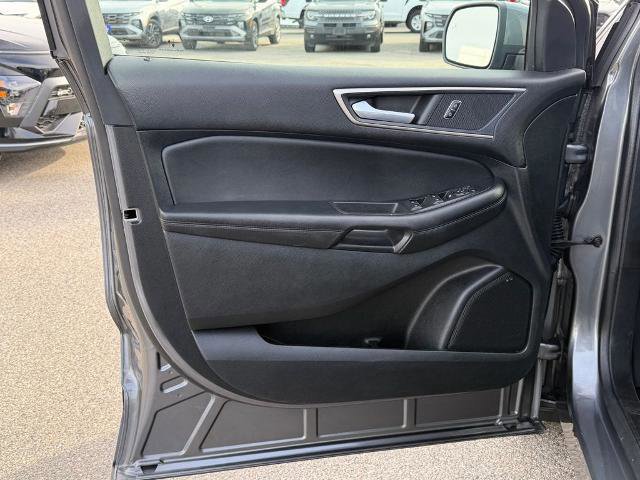 Certified 2022 Ford Edge SEL w/ Convenience Package image 10
