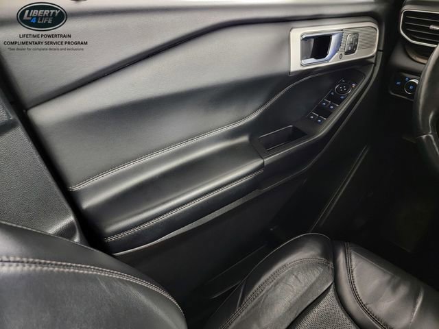 Certified 2020 Ford Explorer Platinum AWD/4WD image 32