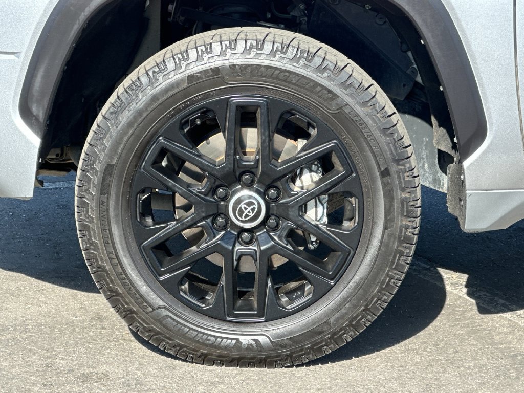 Used 2024 Toyota Tundra Limited AWD/4WD image 24