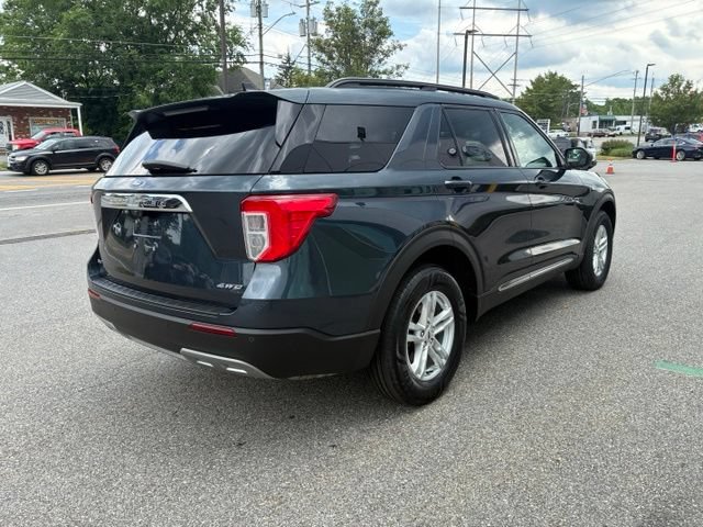 Certified 2023 Ford Explorer XLT w/ Equipment Group 202A AWD/4WD image 5