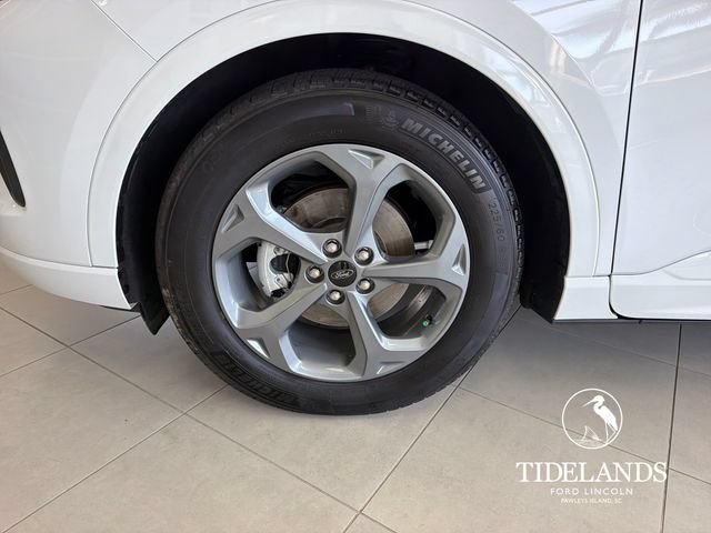 Certified 2023 Ford Escape ST-Line w/ Tech Pack #1 FWD image 32