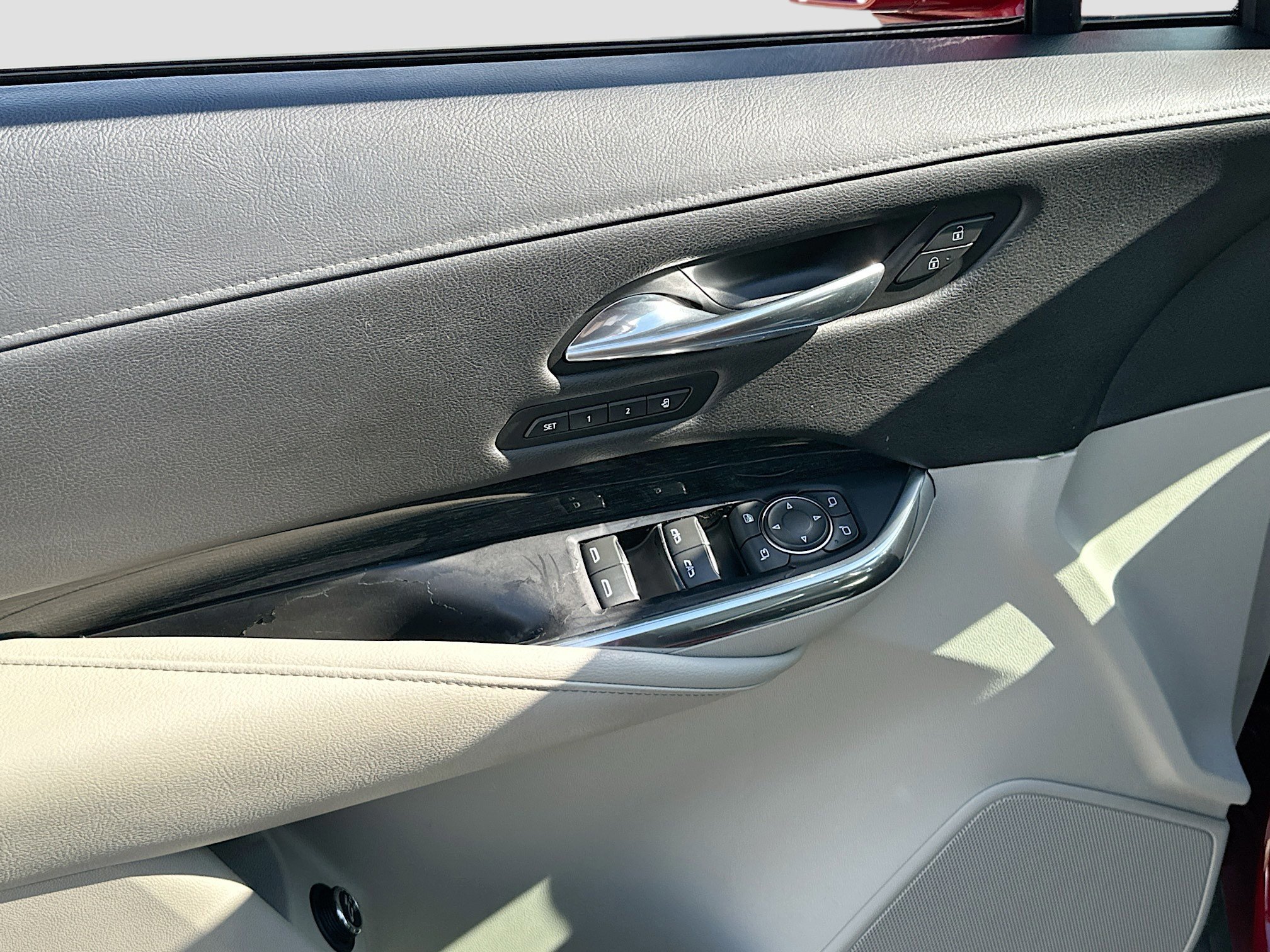 Used 2019 Cadillac XT4 Premium Luxury image 18