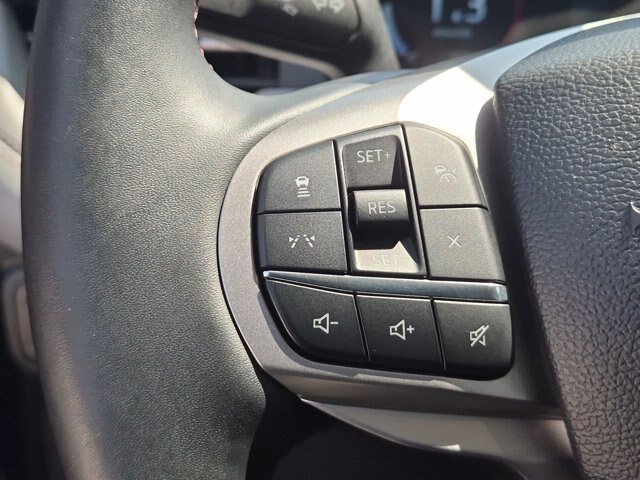 Certified 2025 Ford Explorer Active w/ Active Comfort Package AWD/4WD image 18