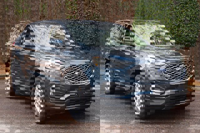 Certified 2024 Ford Edge SEL w/ Convenience Package image 7