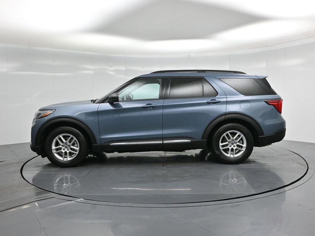 Certified 2025 Ford Explorer Active image 30