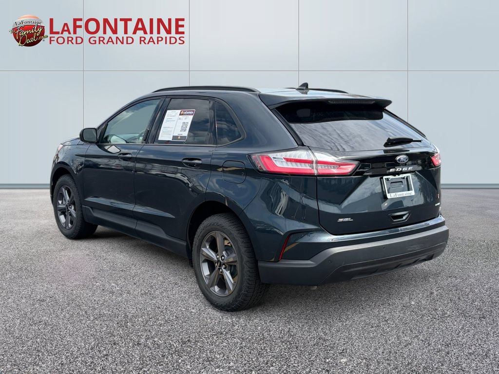 Certified 2023 Ford Edge SEL w/ Sport Appearance Package AWD/4WD image 5