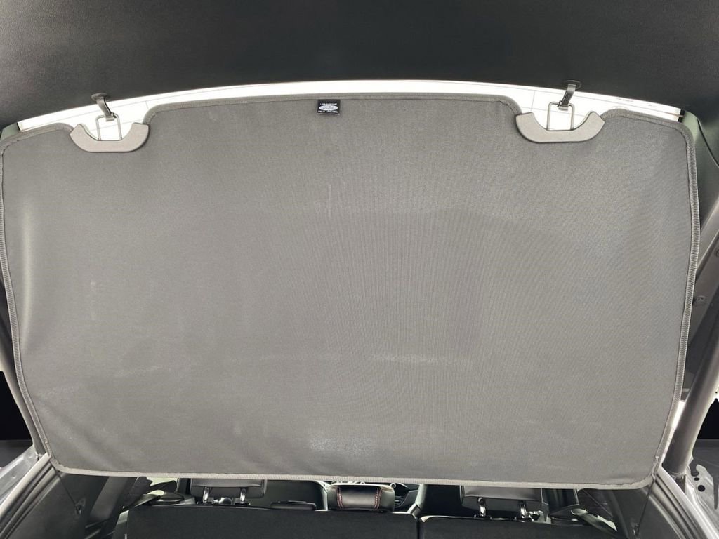 Certified 2025 Ford Escape ST-Line Select image 17