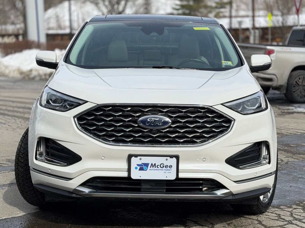 Certified 2022 Ford Edge Titanium w/ Equipment Group 301A image 4