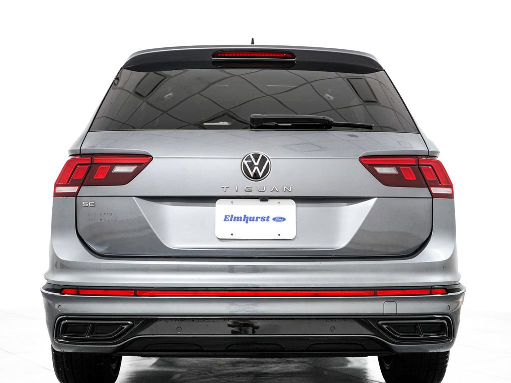 Used 2024 Volkswagen Tiguan SE R-Line FWD image 6