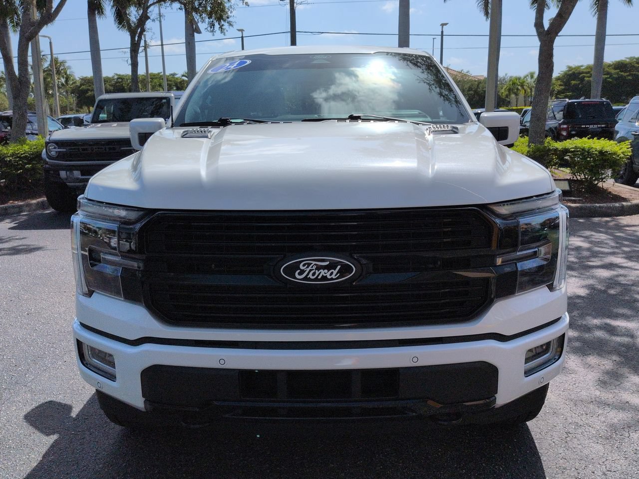 Certified 2024 Ford F150 Platinum w/ Equipment Group 702A High AWD/4WD image 9