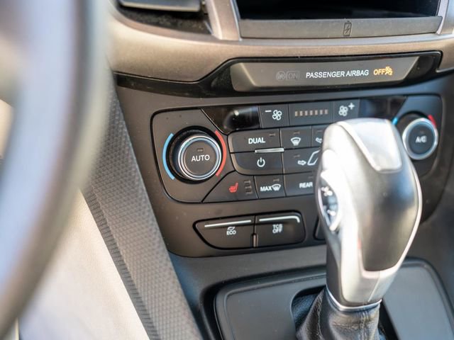 Certified 2023 Ford Transit Connect XLT w/ XLT Premium Package image 28