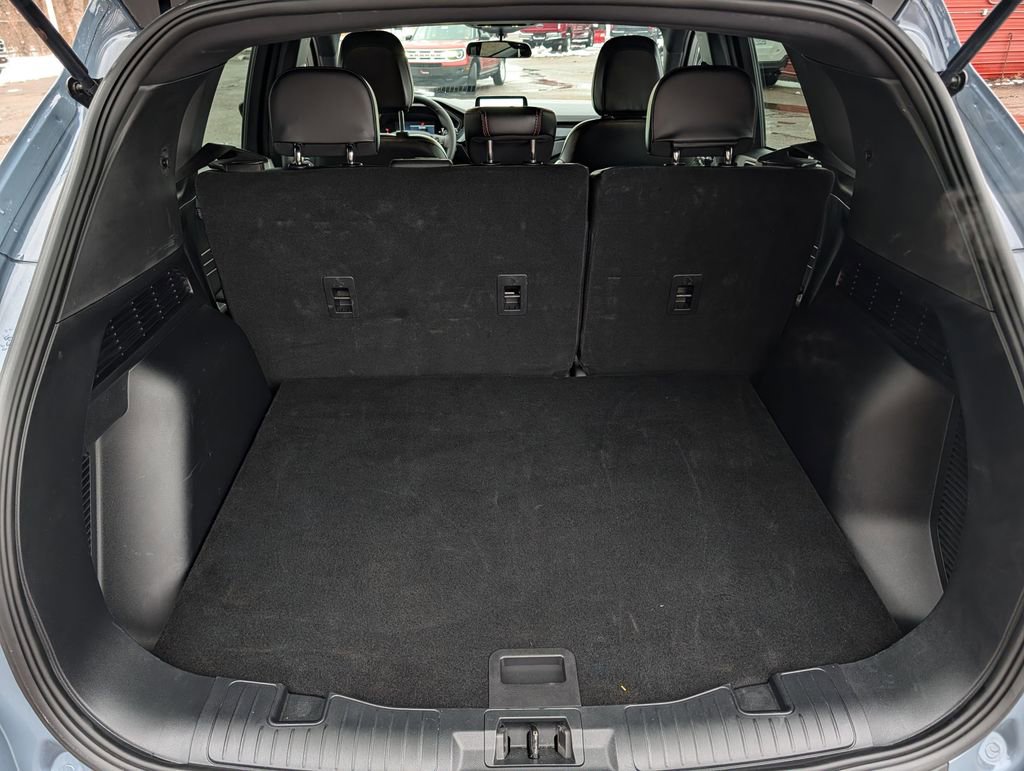 Certified 2025 Ford Escape ST-Line image 10