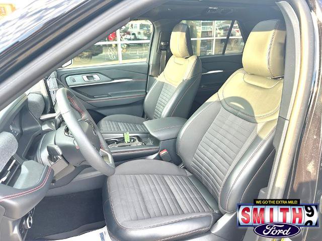 Certified 2026 Ford Explorer ST-Line w/ ST-Line Street Pack AWD/4WD image 34