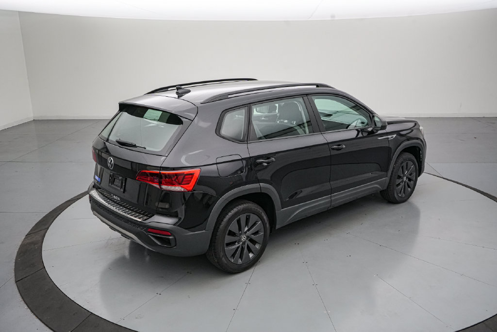 Used 2023 Volkswagen Taos S w/ IQ Drive S Package FWD image 4