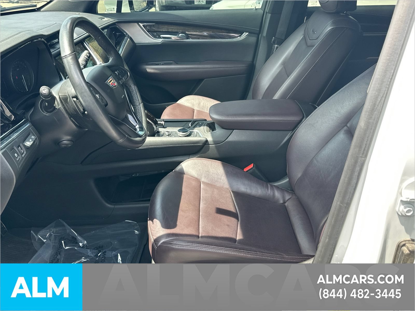 Used 2021 Cadillac XT6 Premium Luxury AWD/4WD image 10
