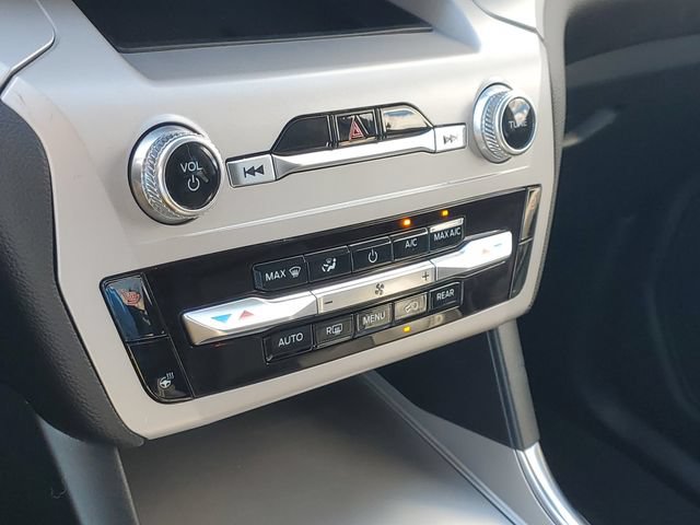 Certified 2023 Ford Explorer XLT w/ Equipment Group 202A AWD/4WD image 20