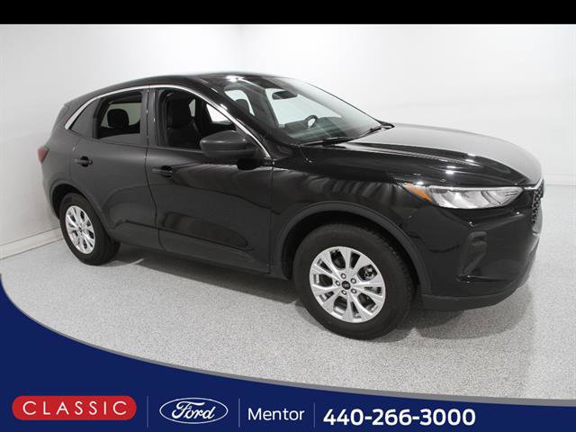 Certified 2024 Ford Escape Active w/ Tech Pack #1 AWD/4WD image 1