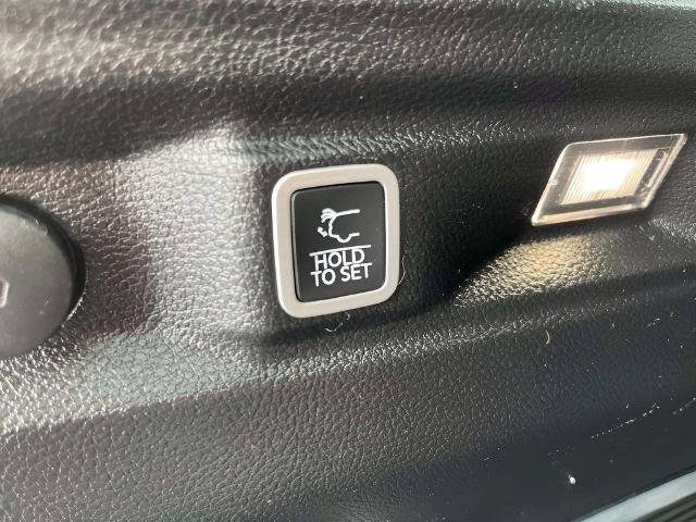Used 2021 Jeep Grand Cherokee L Limited AWD/4WD image 17