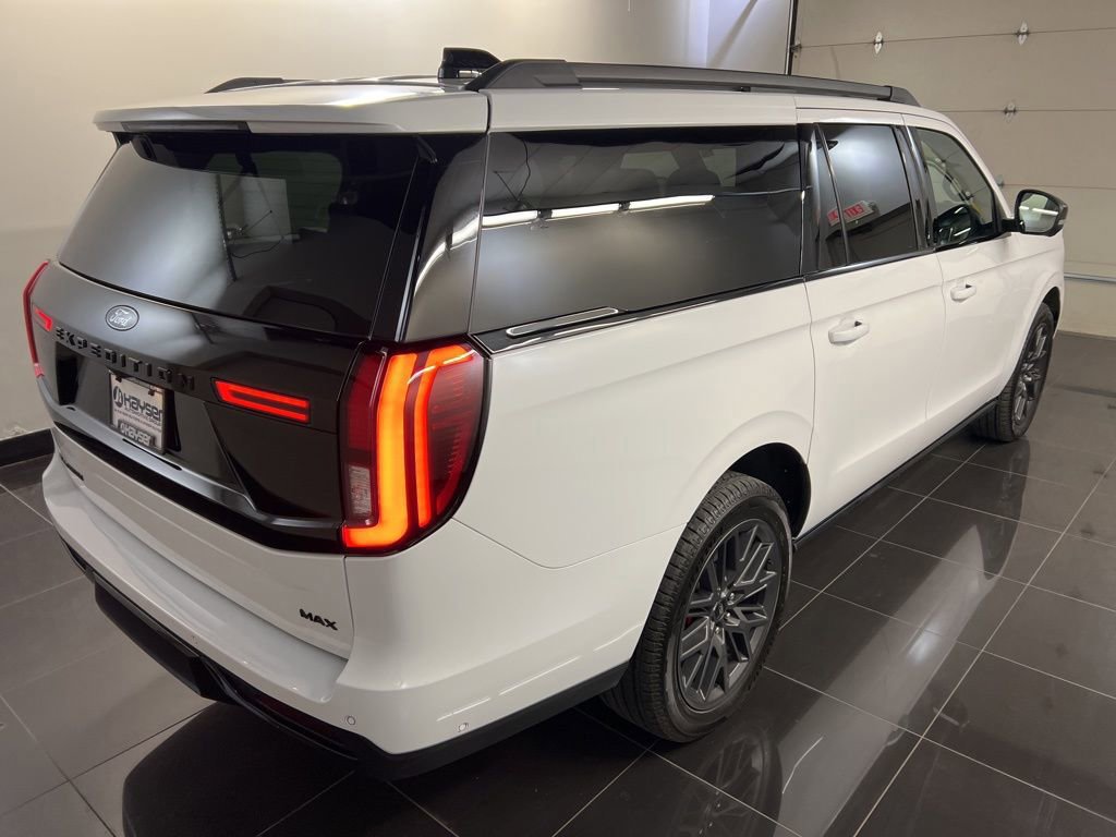 Certified 2025 Ford Expedition Max Platinum w/ Stealth Performance Package image 4