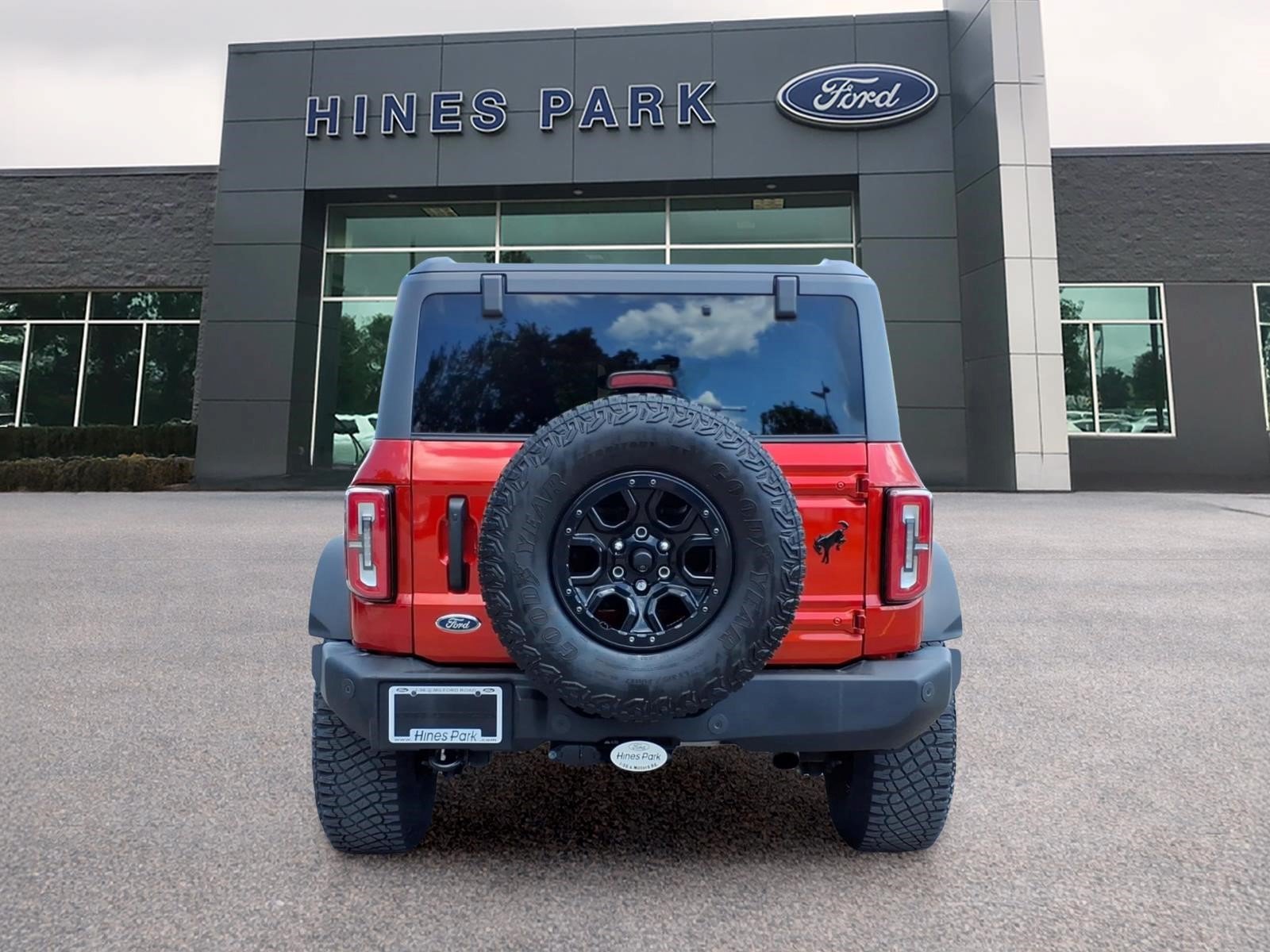 Certified 2023 Ford Bronco Wildtrak AWD/4WD image 6