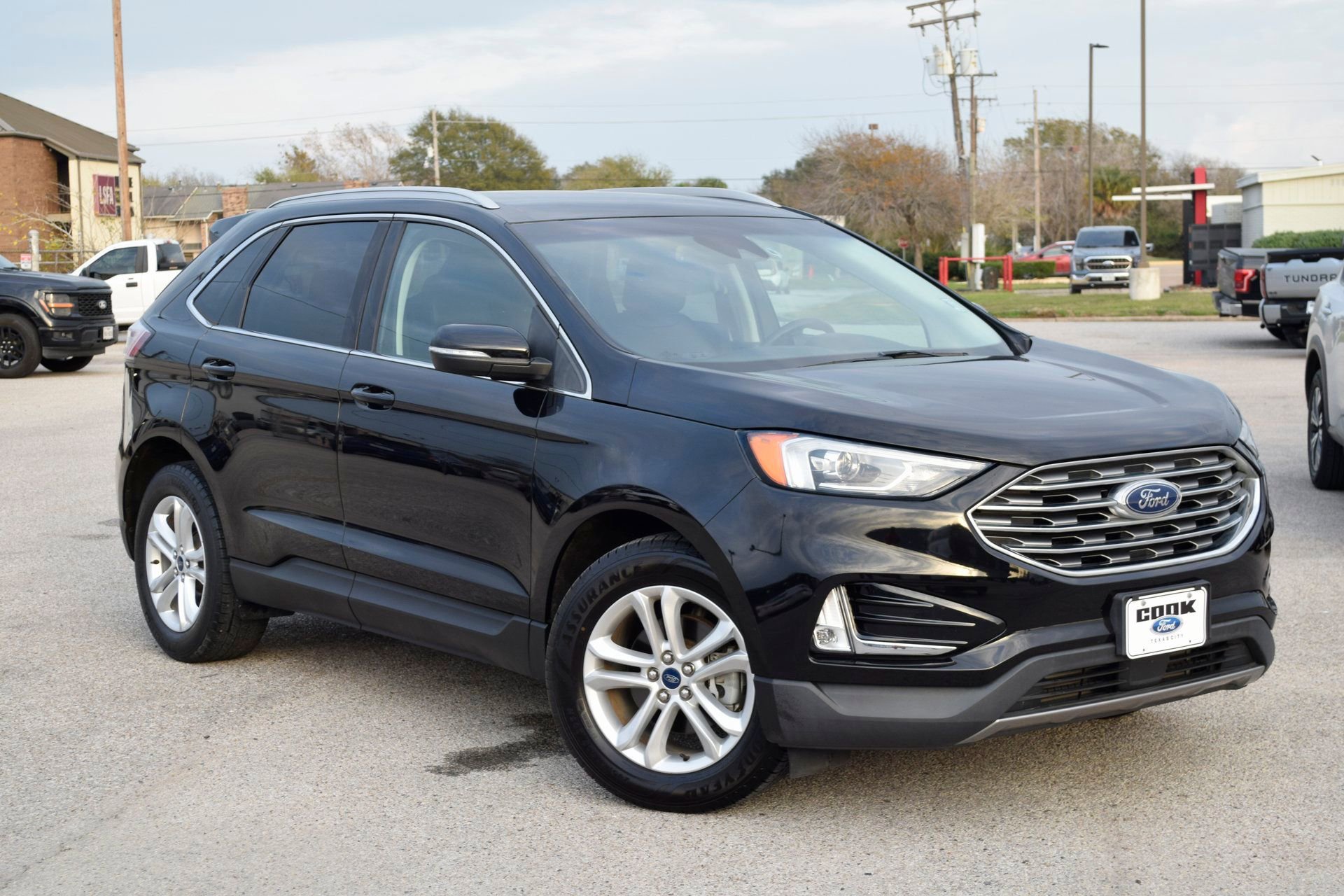 Certified 2019 Ford Edge SEL w/ Equipment Group 201A image 7