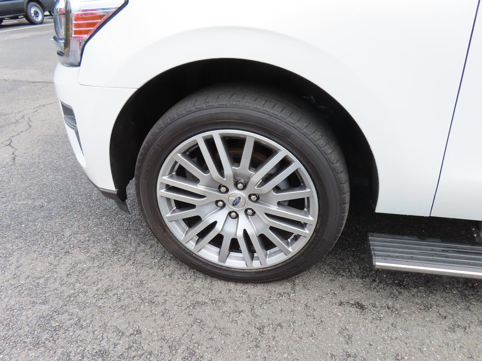 Certified 2023 Ford Expedition Max Limited AWD/4WD image 11