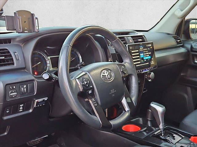 Used 2019 Toyota 4Runner TRD Off-Road Premium AWD/4WD image 9